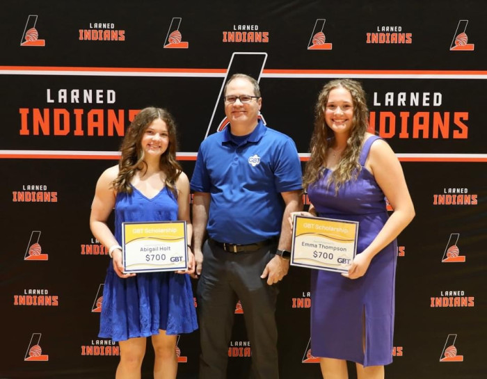 kevin-presenting-larned-high-school-scholarship-winners